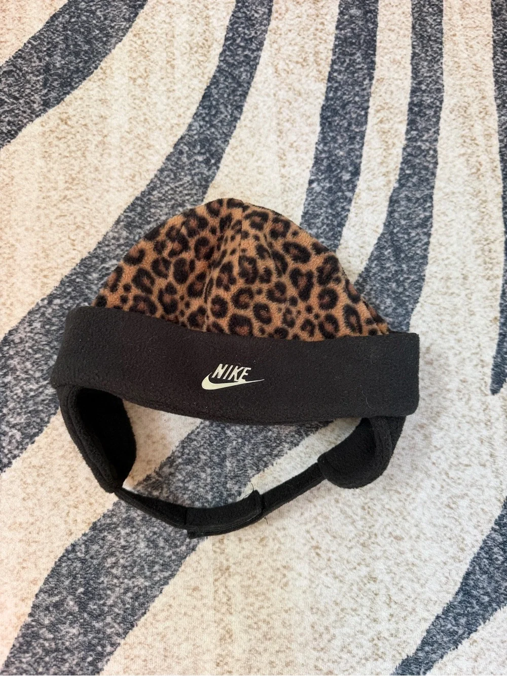 Nike winter hat toddler Fleece Cheetah